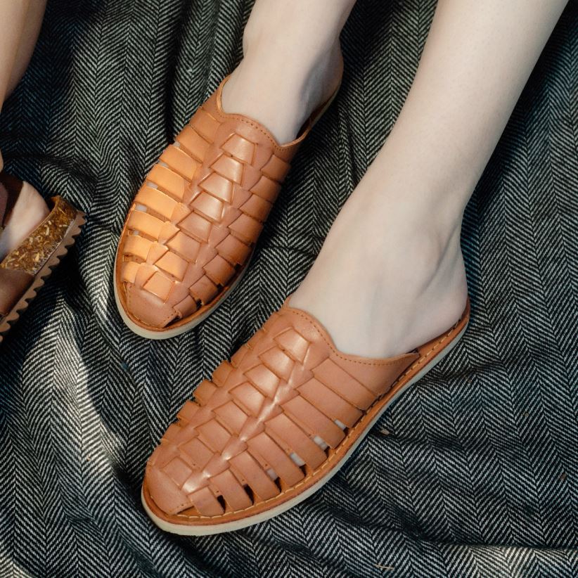 BEARPAW zelda naiset matkatavarat sandaalit H880X0360